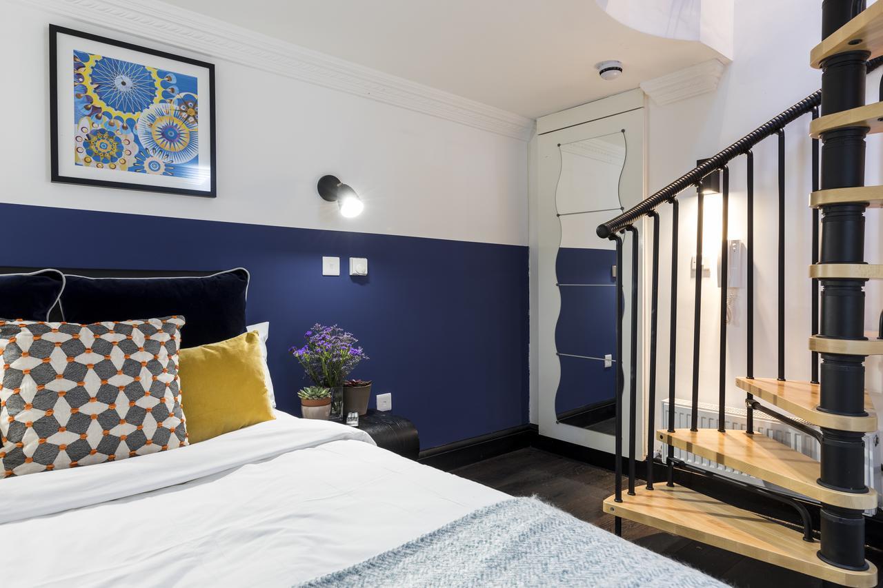6 Portobello Road * Londra